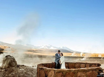 A couple in the Tatio Geysers